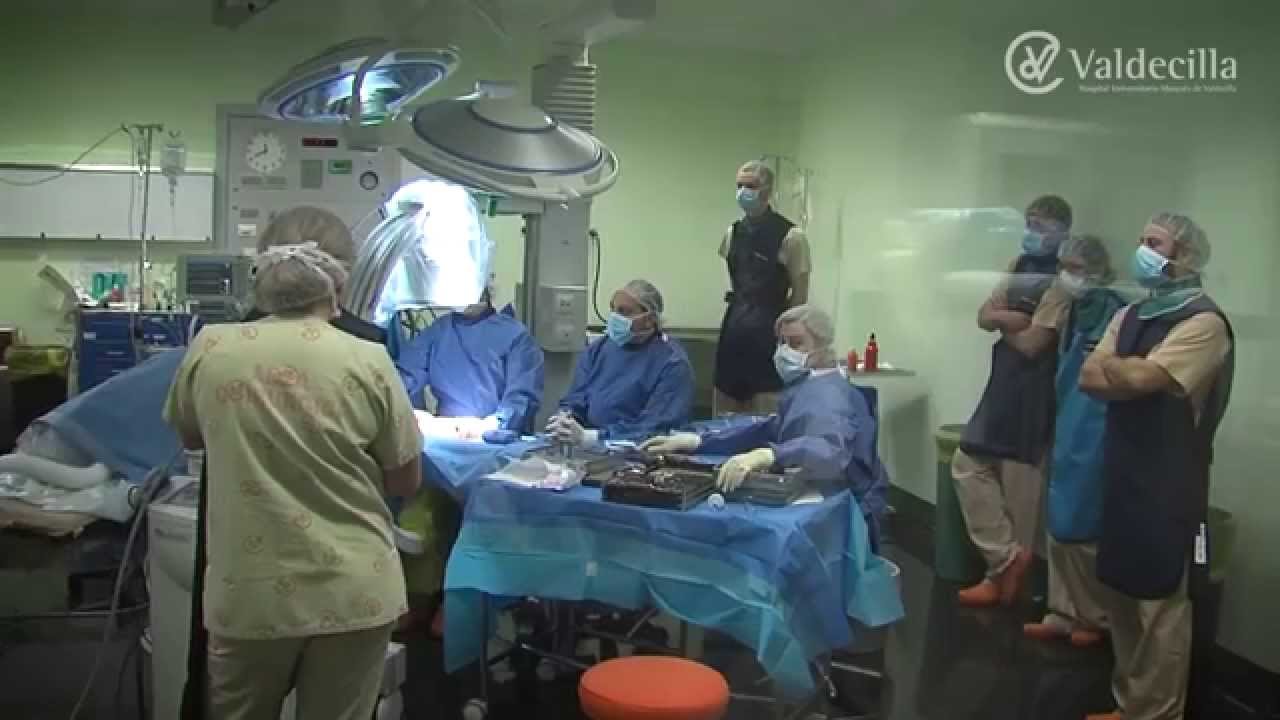 Ayala opera en Gaza a las víctimas de bombardeos