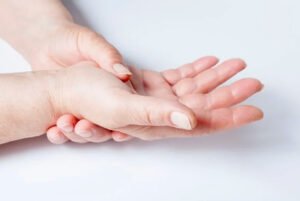 ¿Qué es la tenosinovitis y cómo se trata?