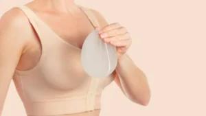 Aumento de pecho con implantes mamarios: la guía completa avalada por la evidencia científica