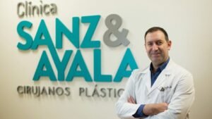 El Dr. Higinio Ayala regresa de su 3º misión en Gaza después de operar a casi 40 pacientes, niños en su mayoría