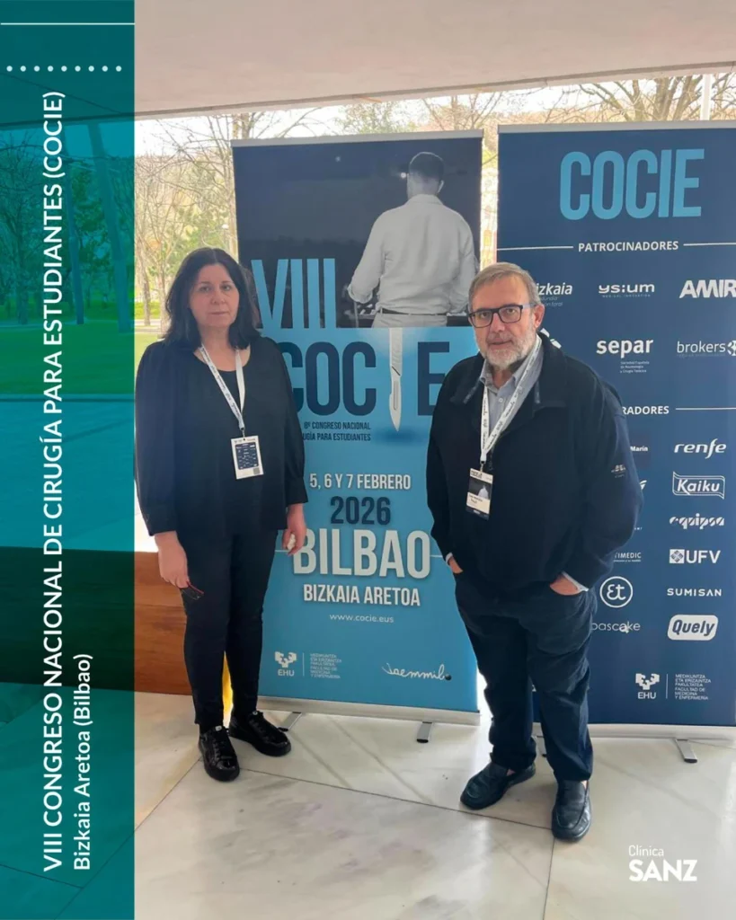 El Dr. Sanz imparte un taller de microcirugía en COCIE 2026 — fotografía 1