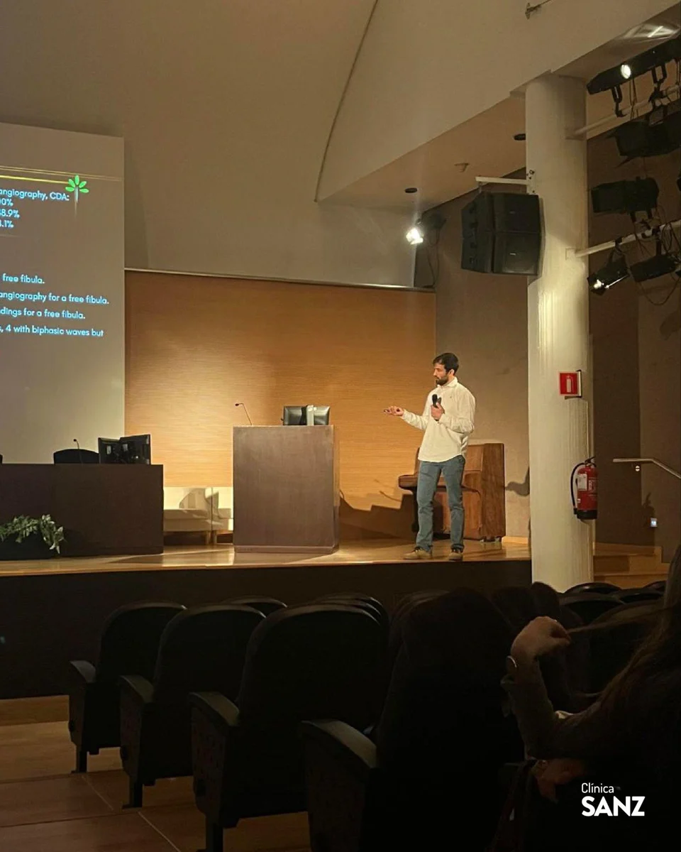 Ecografía aplicada a la microcirugía reconstructiva: formación del Dr. Sanz — fotografía 3